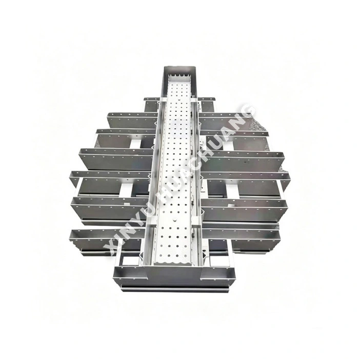 Trough Type Liquid Distributor